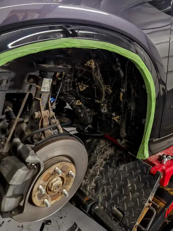 Honda HR-V — wyciszanie drzwi, bagażnika i nadkoli