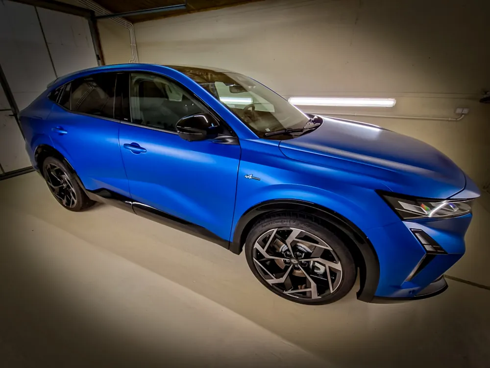 Stanowisko detailingowe MTM — Renault Rafale matowy po aplikacji powłoki ceramicznej